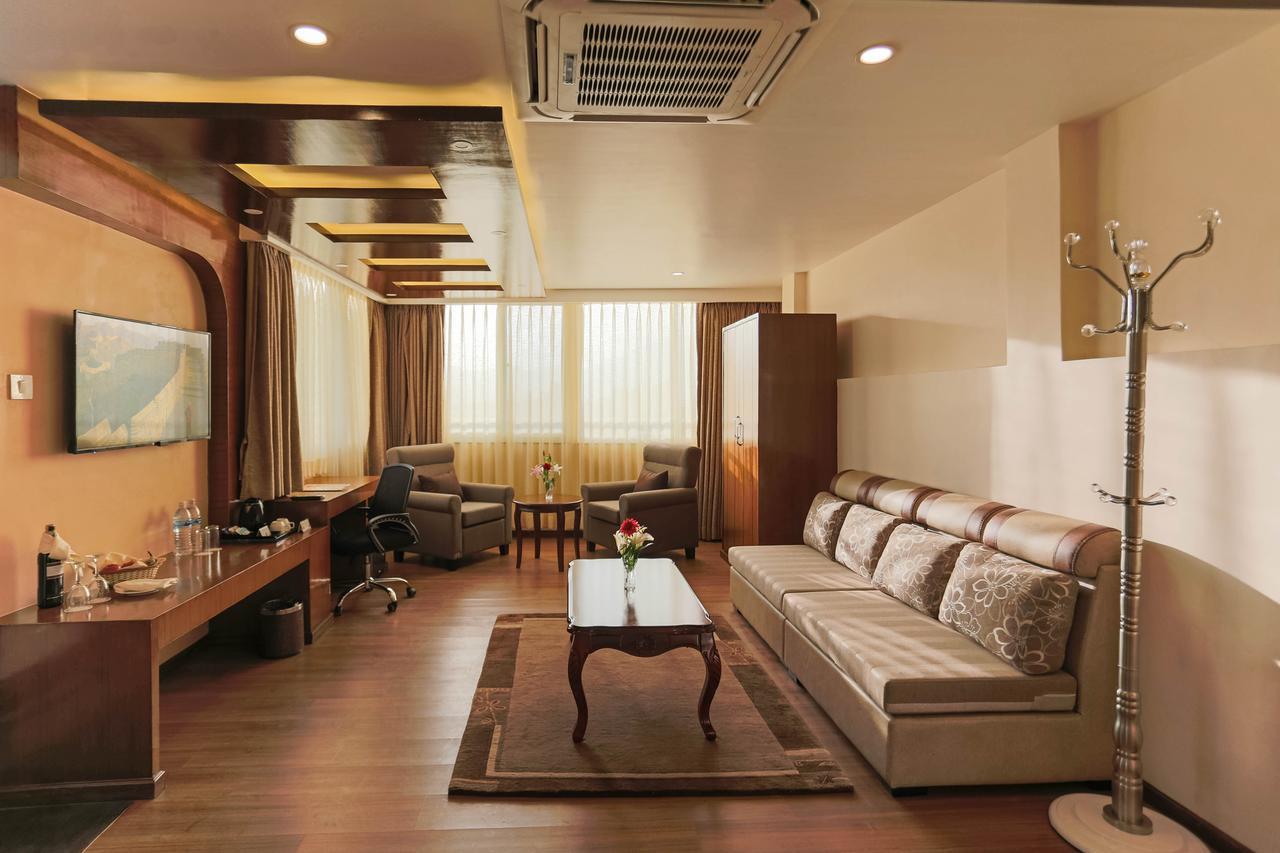 Hotel Buddy Kathmandu Bagian luar foto
