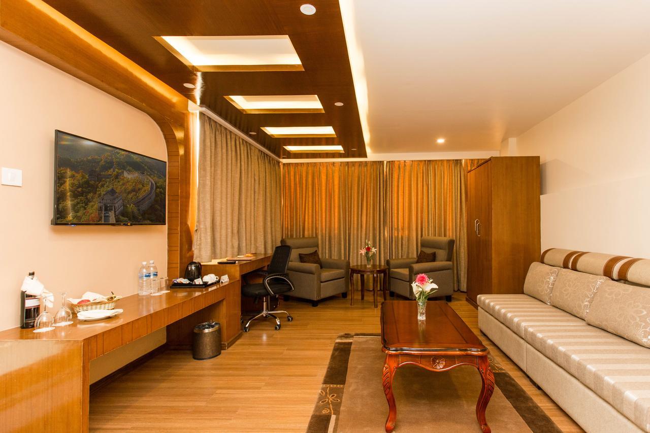 Hotel Buddy Kathmandu Bagian luar foto